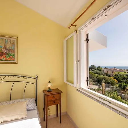 In 34685 Cala Gonone